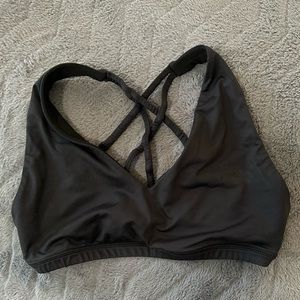 P’Tula Veronica in Black